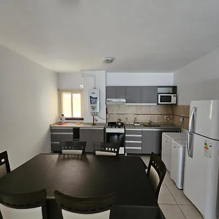 Apartamento Esquiu C Villa Carlos Paz Exterior photo